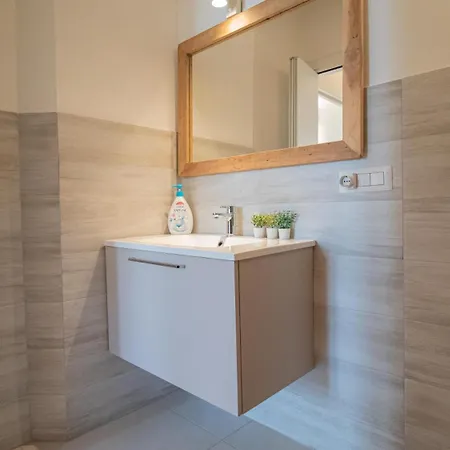 Corte Coronardi - Elegante Casa Campidanese Ferienhaus *