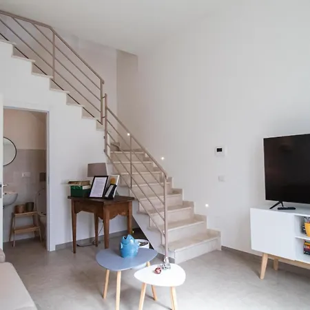 Corte Coronardi - Elegante Casa Campidanese * كوارتو سانتيلينا